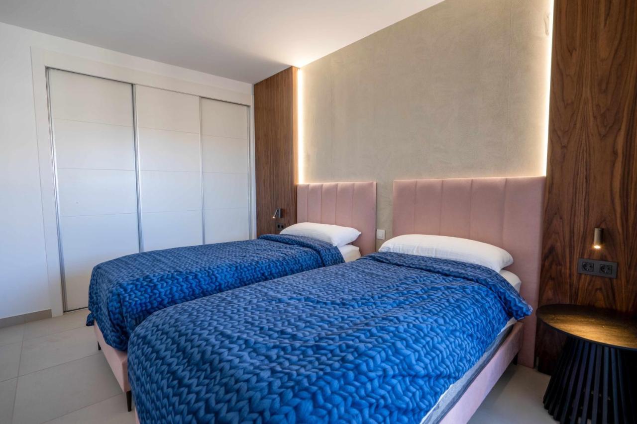 Apartment Lujoso De 3 *